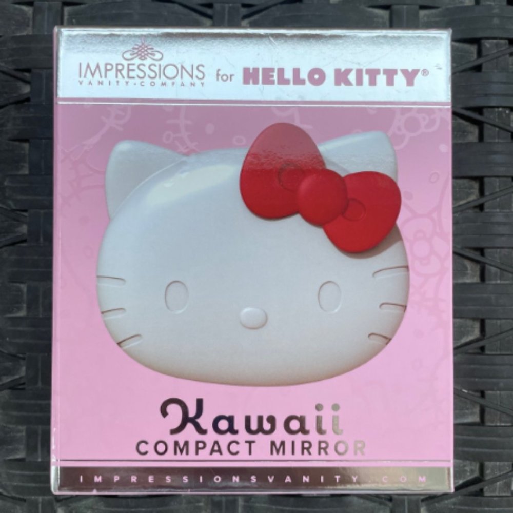 Sanrio Hello Kitty x Impressions Vanity LED Compact Mirror